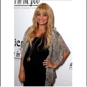 New Winter Kate by Nicole Ritchie kimono silk